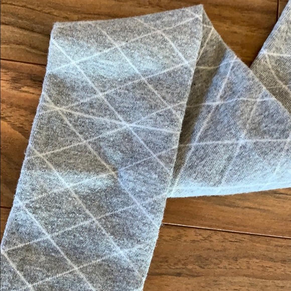 Light grey with white tights. - Picture 2 of 4